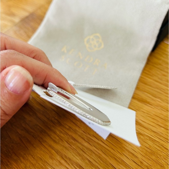 NWT Kendra Scott Adeline Hoop Earrings - Picture 5 of 7